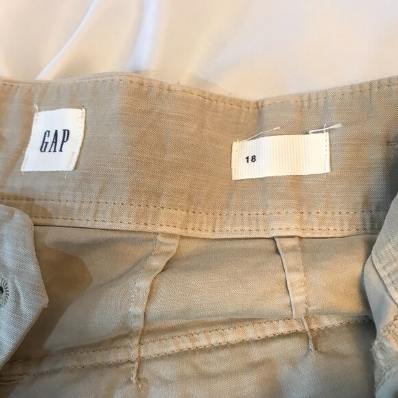 Gap Women's Shorts Khaki Tan Women's Size 18 Beige with belt Style 282503 NEW - Picture 6 of 12